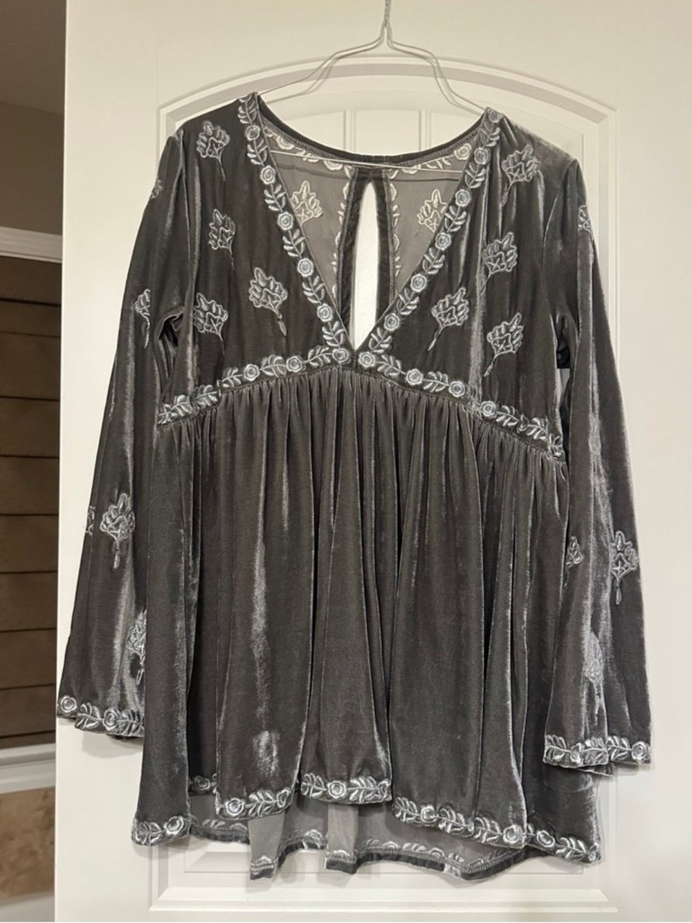 POL Gray Embroidered Velvety Top